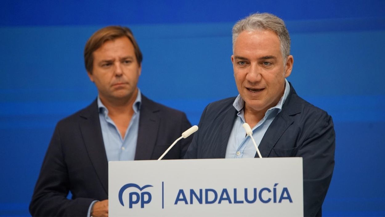 El vicesecretario de Coordinación Autonómica y Local del Partido Popular, Elías Bendodo, en rueda de prensa. EP.