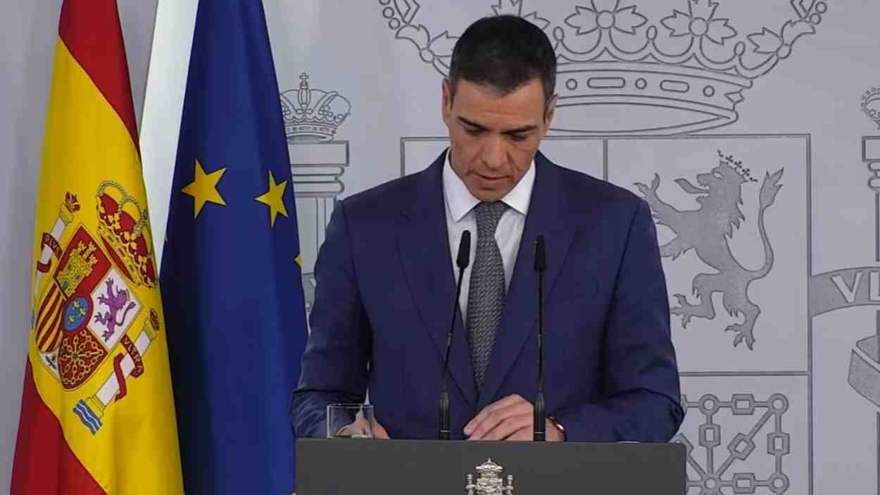 Sánchez, en una declaración tras el apagón. EP